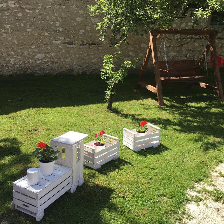 Liliom Vendeghaz Hotel Bakonybél Exterior foto